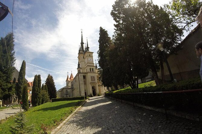 Guided visit in Spanish to the medieval center of Brasov (native Spanish guide). - Who this tour is for (and who should skip it)