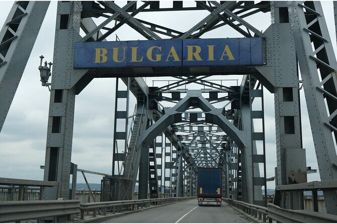 Hike Bulgaria Love Swing, Veliko Tarnovo and Tarevet Fortress - Friendship Bridge over the Danube: Soviet truss engineering, real scale