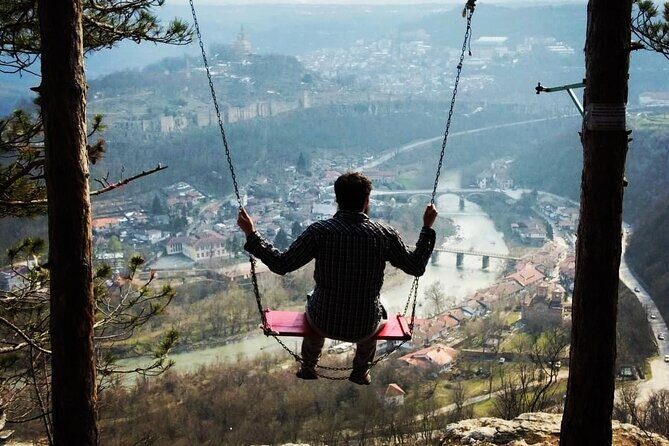 Hike Bulgaria Love Swing, Veliko Tarnovo and Tarevet Fortress - Veliko Tarnovo’s Samovodska street: Crafts, inns, and a slower pace