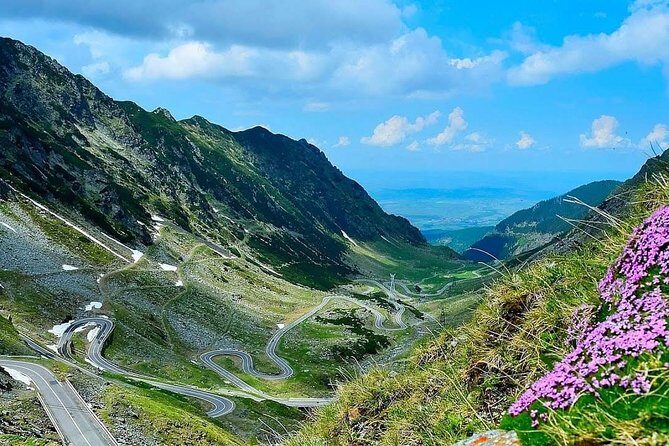 One day tour Transfagarasan road , Balea waterfall, Balea lake - Getting from Brașov: pick-up, ride comfort, and timing