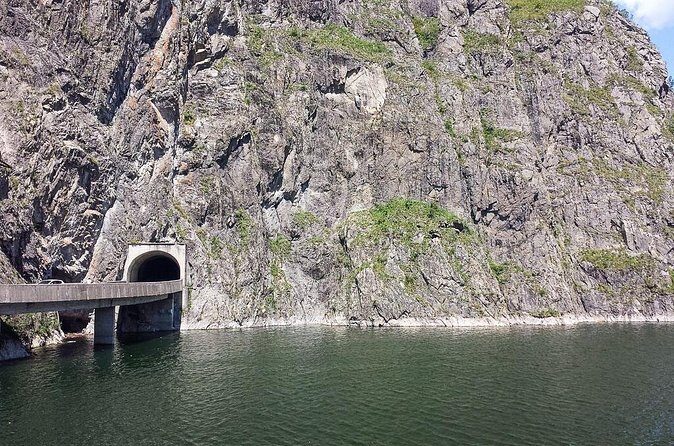 One day tour Transfagarasan road , Balea waterfall, Balea lake - Făgăraș Fortress in 1 hour: what you’ll get and what you won’t
