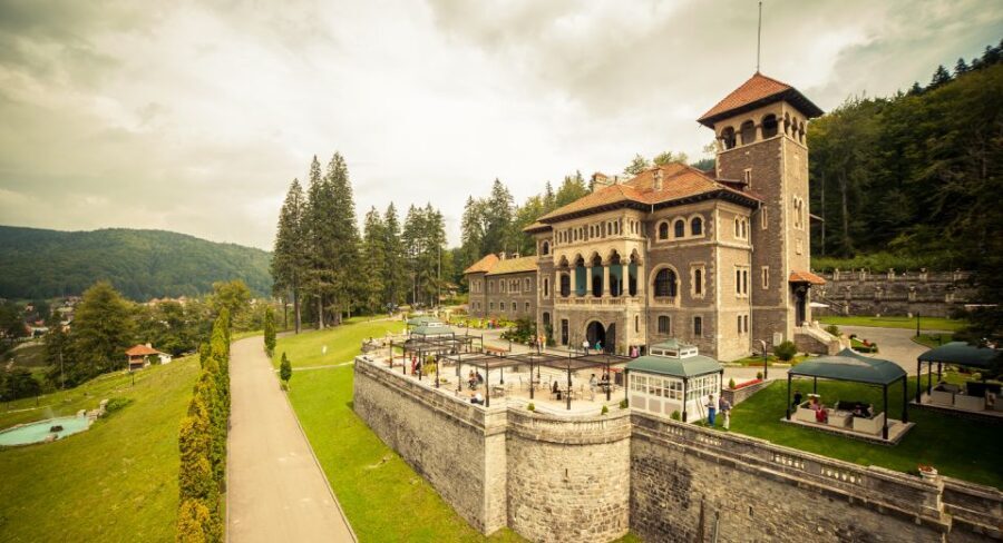 Peles & Cantacuzino Castles: Gourmet Wine & Cultural trip - Itinerary flow: how the 8-hour structure keeps you from burning out