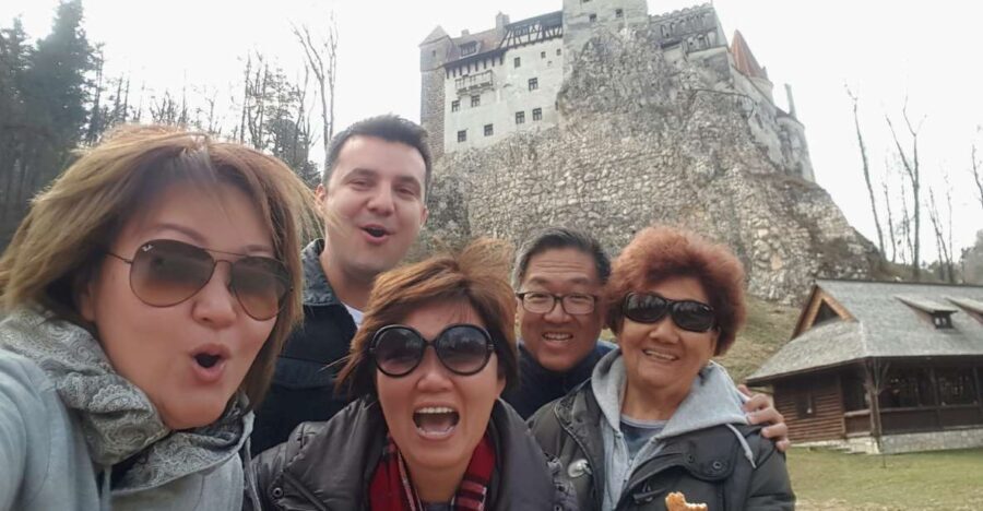Peleș Castle, Bran Castles and Brasov City - Private Tour - Brasov city tour plus Mount Tampa viewpoints in one smooth arc