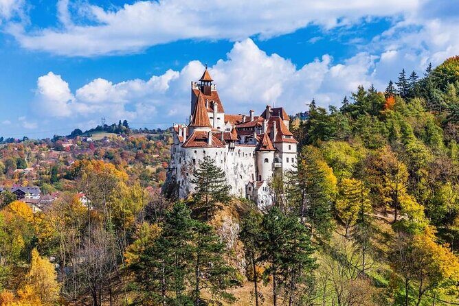 Peles Castle, Cantacuzino Castle and Bran Castle Tour From Brasov - Peles Castle in Sinaia: royal architecture plus the Monday/Tuesday reality