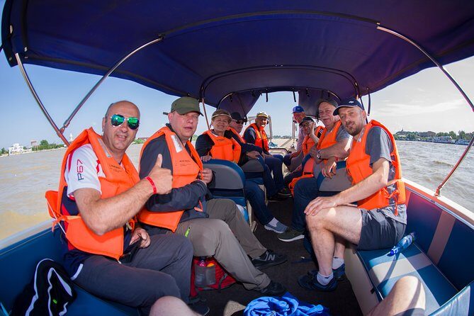 PRIVATE 4-5h speedboat tour to the village Mila23 - Your Driver as Village Guide: How You Get More Than a Ride