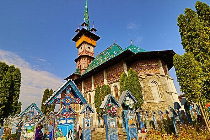 Private 8 Day Romania UNESCO Tour - Day 5: Carpathian road to Bucovina painted monasteries and black pottery