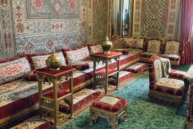 Private Day Trip to Dracula's Castle from Bucharest - Accessibility and Comfort: What “Moderate Walking” Means Here