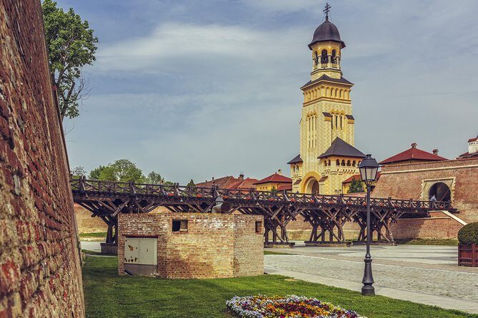 Private Day Trip to Turda Salt Mine and Alba Carolina Fortress - Should you book this private day trip to Turda and Alba Iulia?
