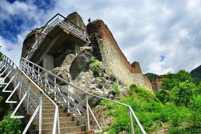 Private Day Trip True Castles of Vlad Dracula and Transfagarasan Road - Poenari Castle: 1,400 steps to the ruins people call Dracula’s real castle