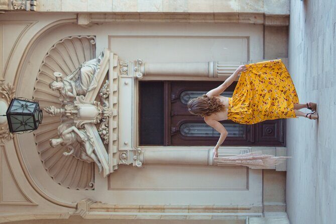 Private Photo-Shoot with Award-Winning Photographer - Price and value: what $84.63 gets you