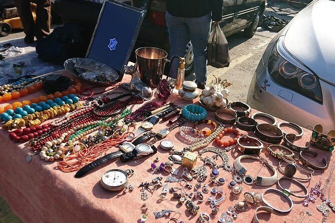 Private-Red Patrol Bucharest Flea Market Tour with a Romanian car - Price and value: what $114.03 gets you (and what it doesn’t)