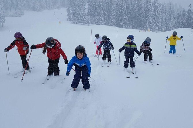 PRIVATE Ski Lessons in Brasov, Romania - 1-on-1 and Small Groups: How the Lesson Stays Focused