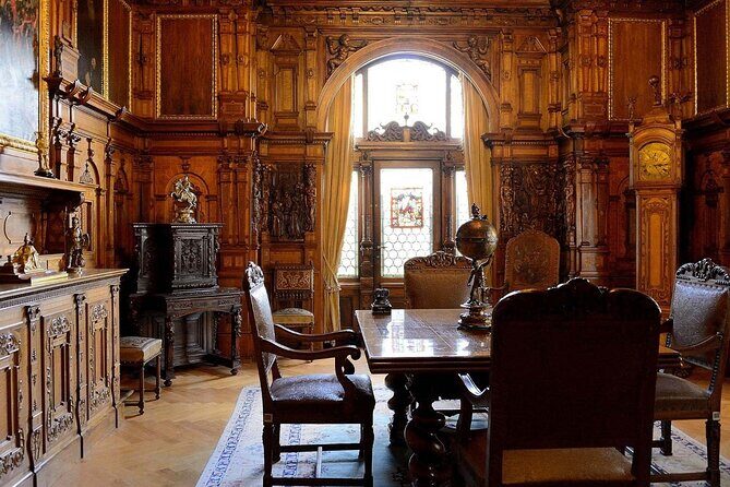 Private Tour in Bran Castle, Peles Castle, and Brasov - Peles Castle in Sinaia: royal summer residence done right