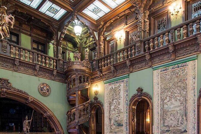 Private Tour in Bran Castle, Peles Castle, and Brasov - Lunch choices: keep it flexible between Sinaia and Brasov