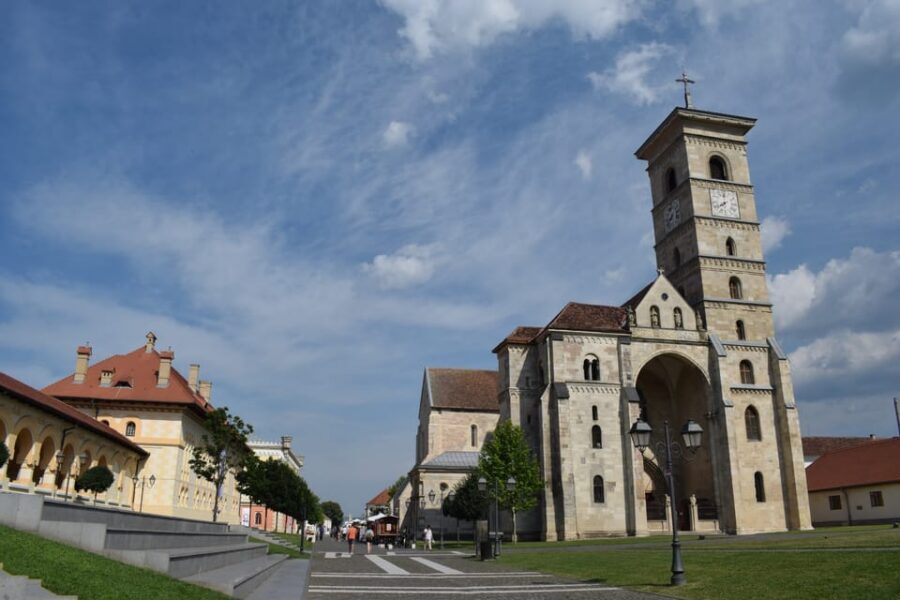 Private tour to Turda Salt Mine, Rimetea and Alba Iulia - Alba Iulia’s fortress and key sites: star-shaped planning with big backstory