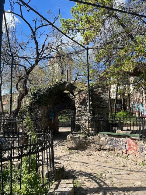 Roma Culture, Realities and Slavery History, Walking tour - Key things I’d bookmark before you go