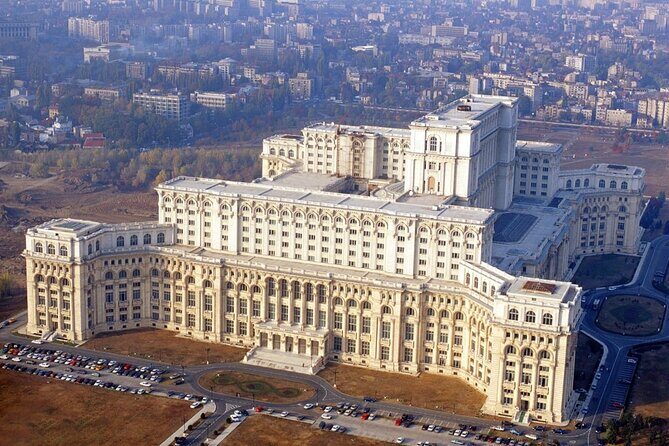 Skip the Line Ticket of the Palace of Parliament in Bucharest - The Big Architectural Story: Earthquake-Safe, 12 Floors, and a Nuclear Bunker