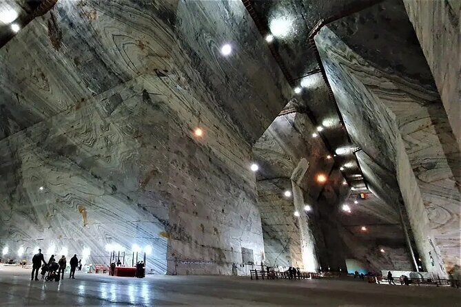 Slanic Salt Mine & Dracula's Grave - Private Tour from Bucharest - Key points at a glance