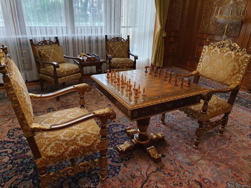 Snagov Monastery, Ceaușescu Mansion, & Village Museum - 6h - Who This Tour Suits Best