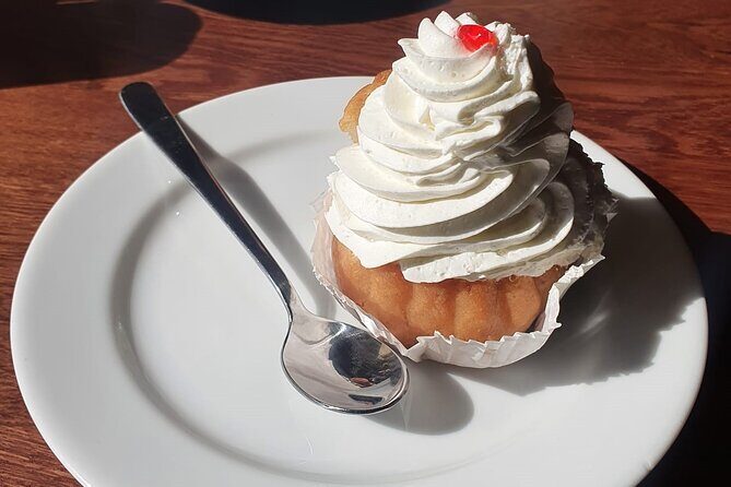 Sweet Delights History and Desserts Walking Tour in Bucharest - Sweet Delights Tour Highlights You Can Expect
