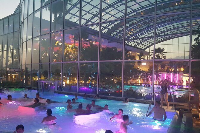 Therme-entrance ticket and transfer pick-up/drop-off Bucharest - Therme Bucuresti: big indoor fun in a planned half-day