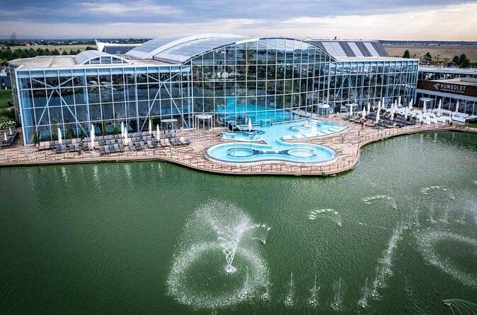 Therme Spa full Day Experience Transfer Access All Areas - Entering the Spa: Wristbands, Lockers, and How to Not Waste Time