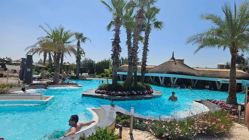 Therme:Spa Day at the biggest oasis of Relaxation《Bucharest》 - Key Points at a Glance