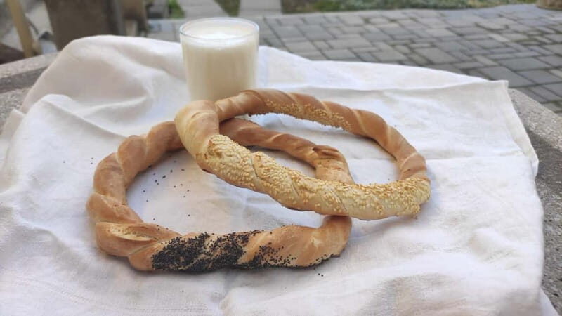 Timișoara: Street Food Tour with Local Guide - Langoș in Timișoara: the Hungarian classic you’ll actually want seconds of