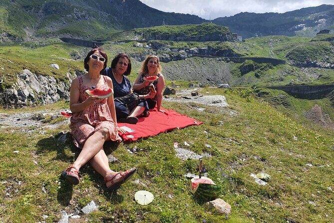 Transfagarasan Road Private Day Trip from Bucharest / The Best Road in the World - Stop 1: Curtea de Argeș Monastery and the Royal Church area