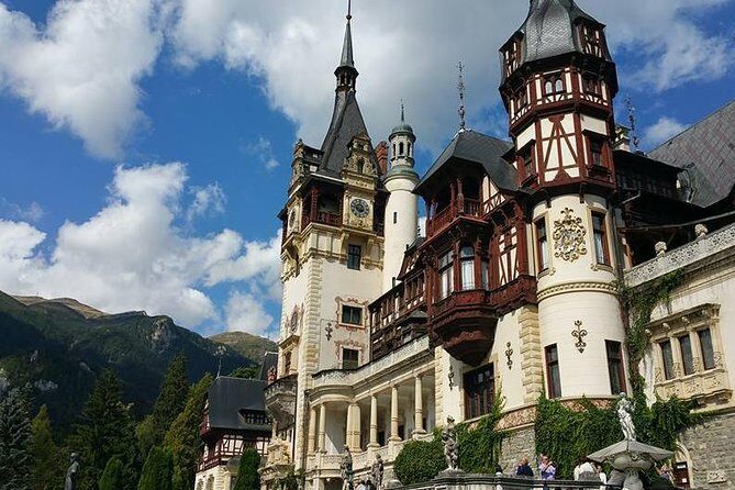 Transylvania & Bucovina Private Tour - 6 days - Key things that make this Transylvania & Bucovina trip work