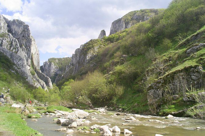 Turda Gorge, salt mine and Rimetea village private tour - Cheile Turzii: the gorge walk, the cave stop, and the zip line option