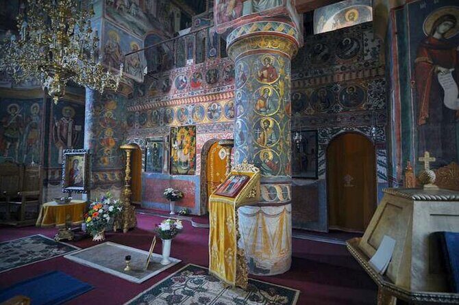 Vlad the Impaler Royal Court from Târgoviște, Peleș Castle and Dracula grave - Chindiei Tower in Târgoviște: Royal Court power, not just a photo stop