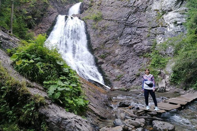 Vladeasa Peak and Bride's Waterfall Day Hike - Key things to know before you go